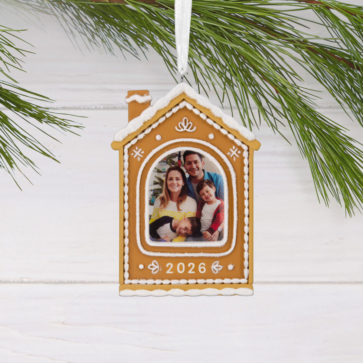 Hallmark Gingerbread House 2026 Photo Frame Hallmark Ornament
