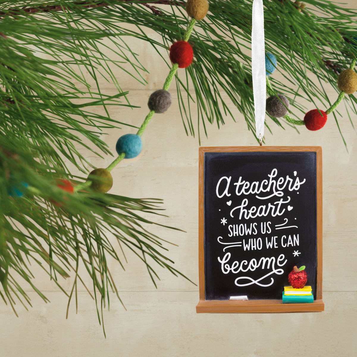 Hallmark A Teacher's Heart Blackboard Hallmark Ornament