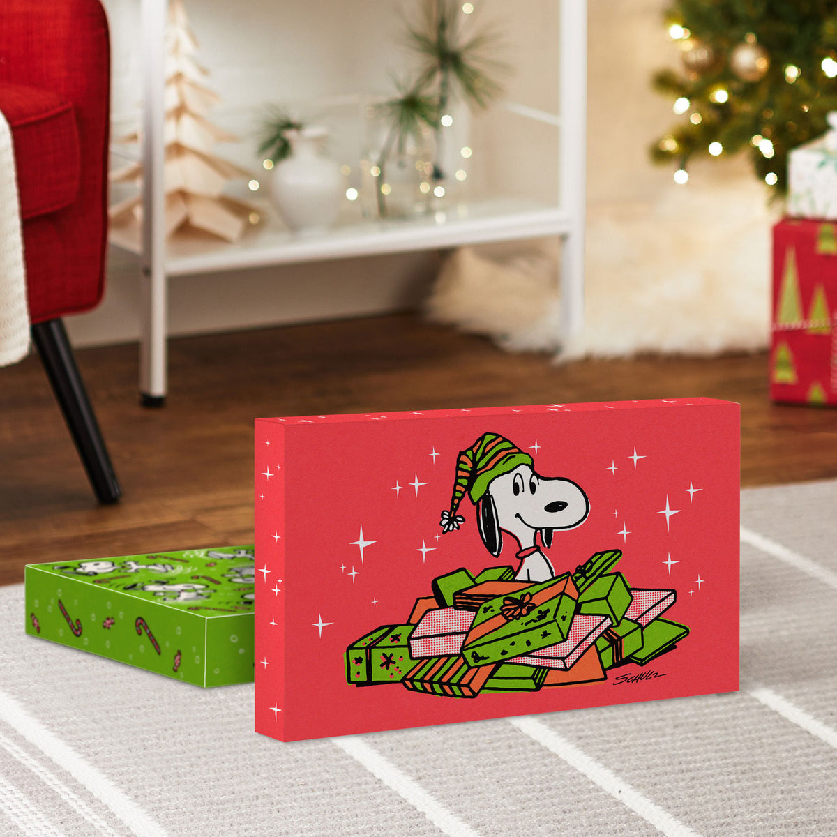 Hallmark Peanuts® Red and Green 4-Pack Medium Christmas Gift Boxes