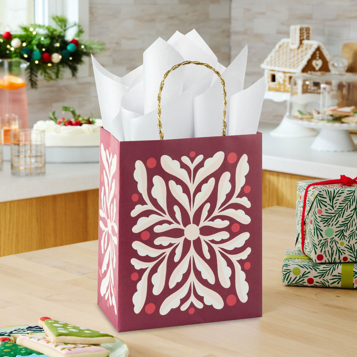Hallmark 9.6'' Abstract Flower on Dark Red Medium Christmas Gift Bag
