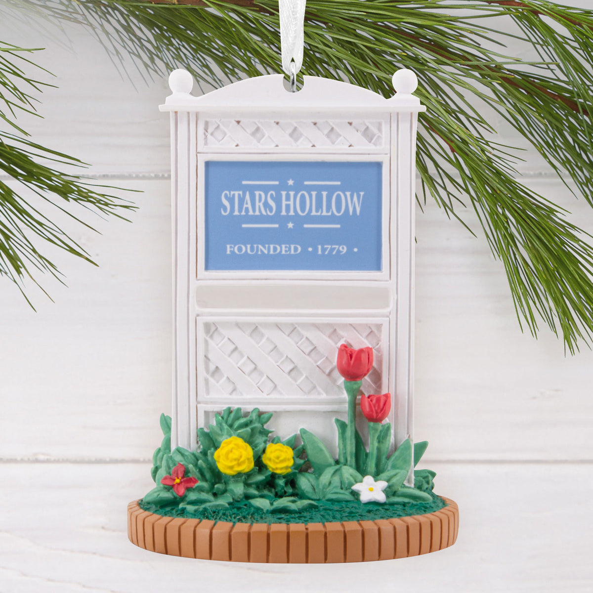 Hallmark Gilmore Girls Stars Hollow Sign Hallmark Ornament
