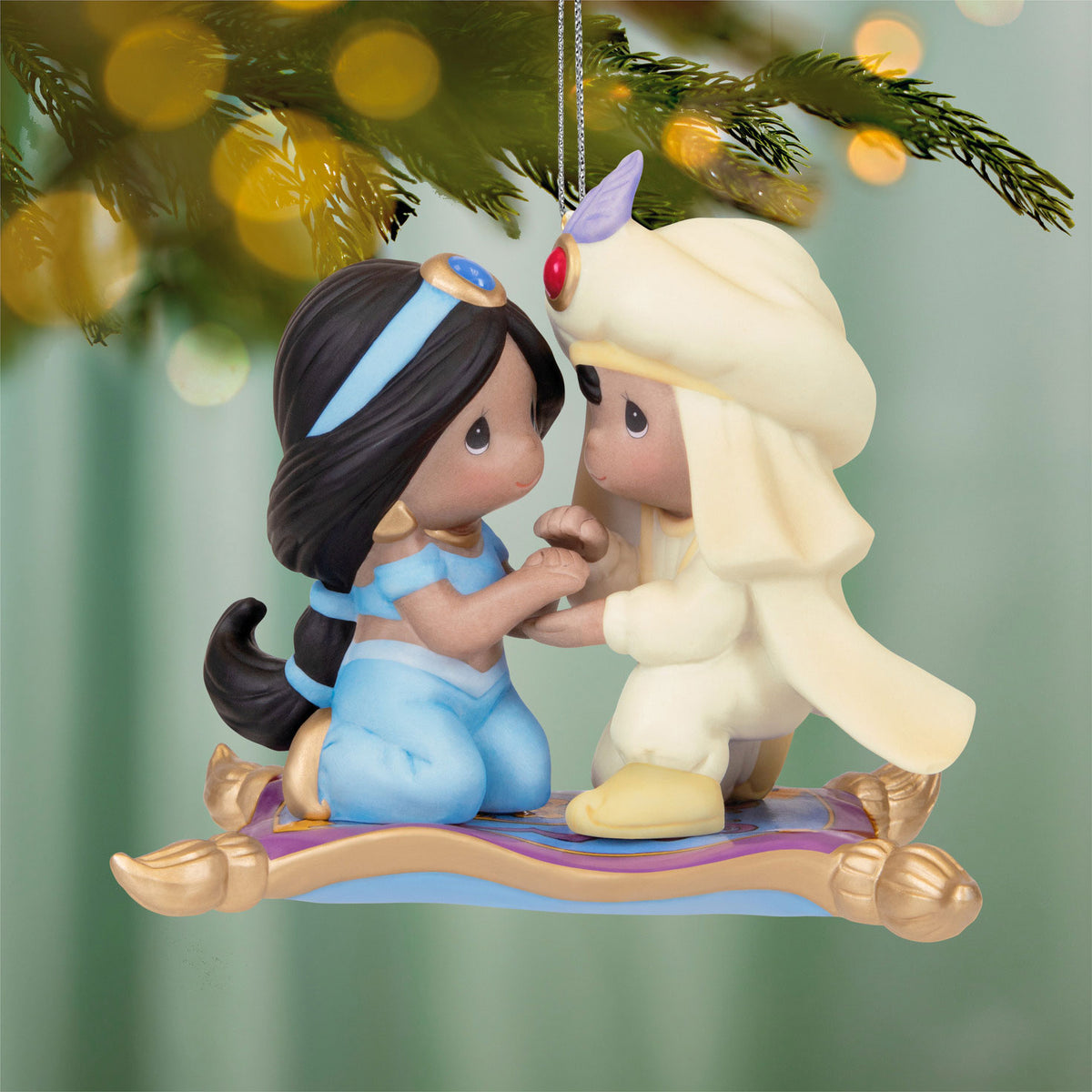 Hallmark Disney Precious Moments Aladdin and Jasmine Porcelain Ornament