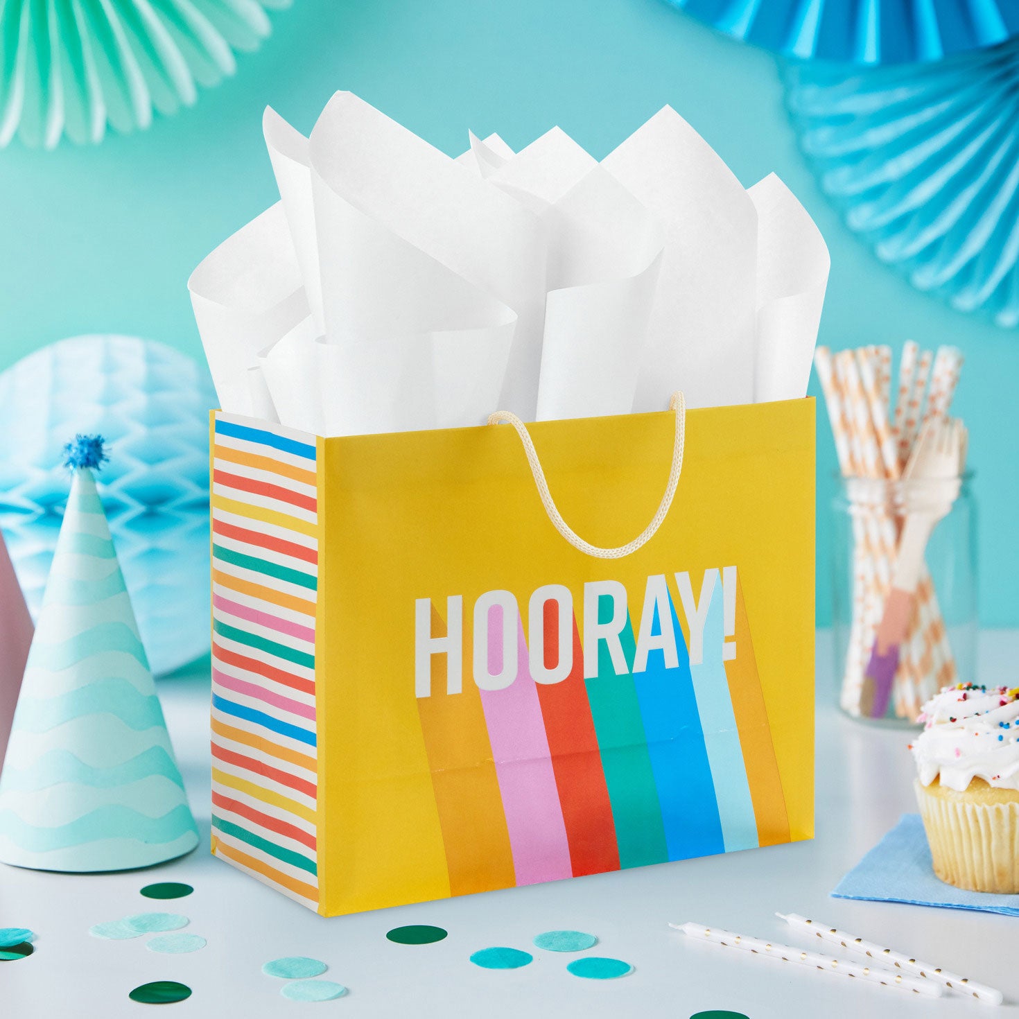 Hallmark 7.7'' Hooray on Yellow Medium Horizontal Gift Bag