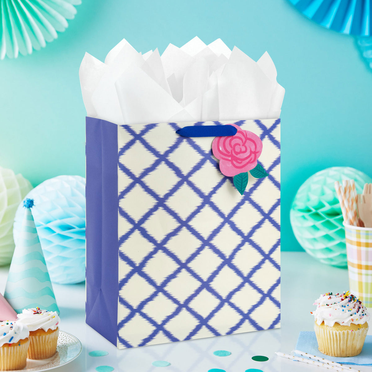 Hallmark 13'' Blue Trellis on White Large Gift Bag