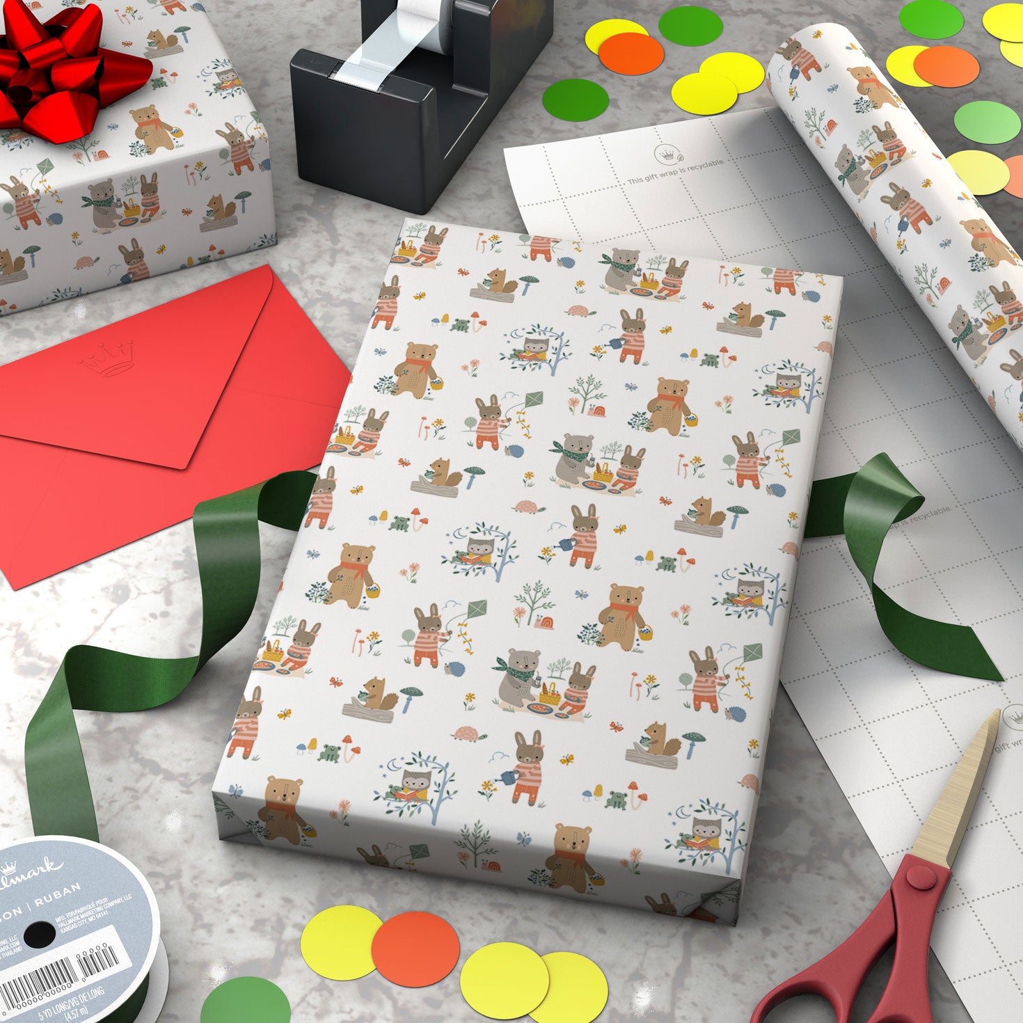 Hallmark Bear and Bunny Picnic Wrapping Paper, 20 sq. ft.
