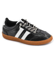 Heads Up in Black Metallic by Corkys