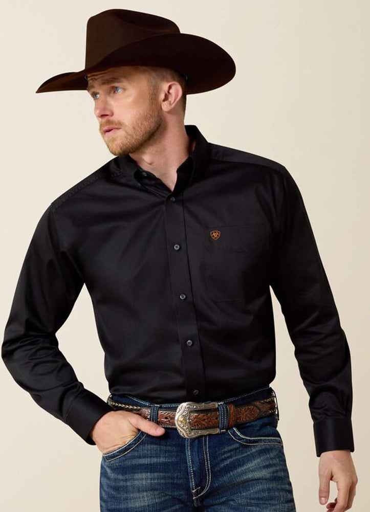 Solid Twill Classic LS in Black by Ariat