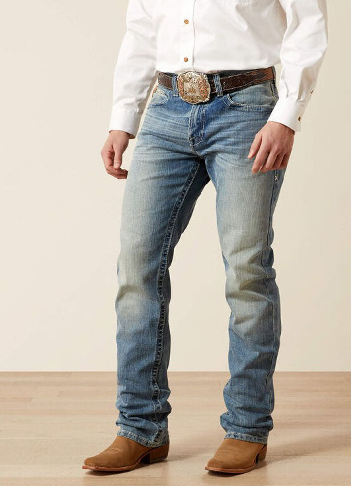 M2 Stirling Stretch Bootcut Jean in Shasta
