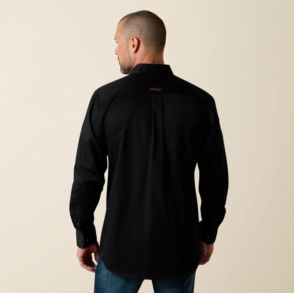 Solid Twill Fitted LS in Black by Ariat