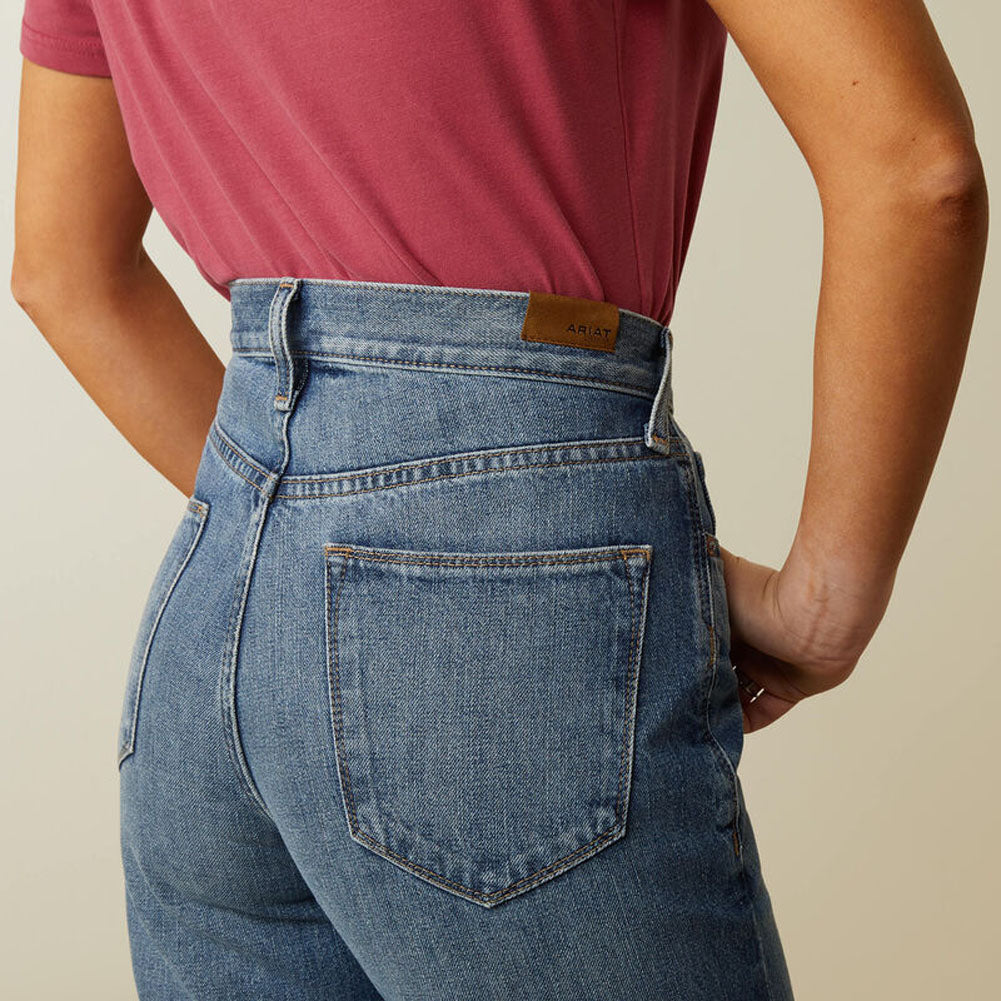 Ultra HR Tomboy Wide Jean in Moana by Ariat