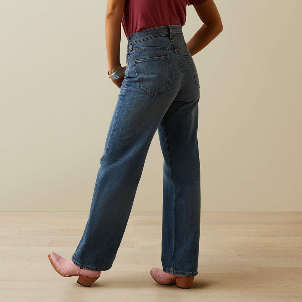 Ultra HR Tomboy Wide Jean in Moana by Ariat