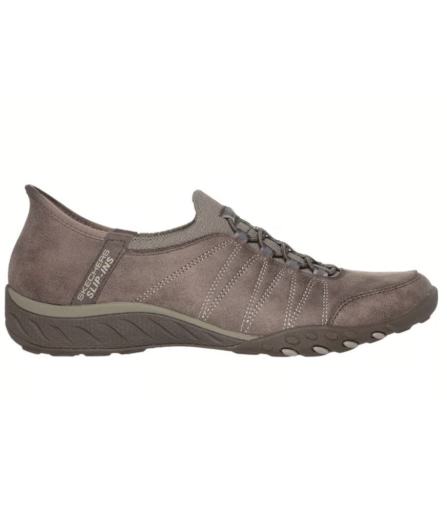 Breathe Easy Home Body in Dark Taupe by Skechers