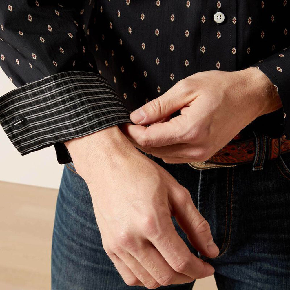 Wrinkle Free Asher LS in Black by Ariat