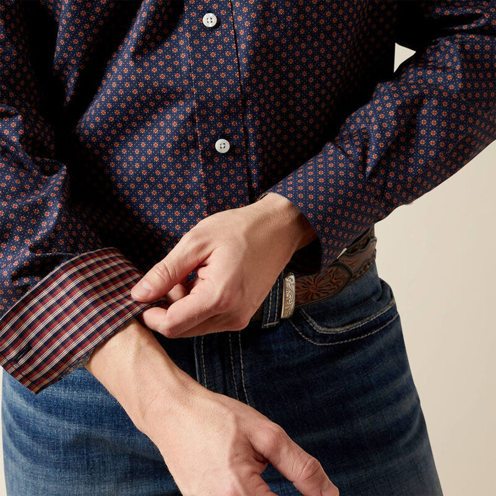 Wrinkle Free Briggs LS in Navy by Ariat