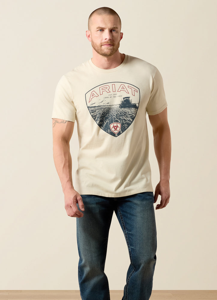 Land of the Free Farm Shield SS in Natural by Ariat
