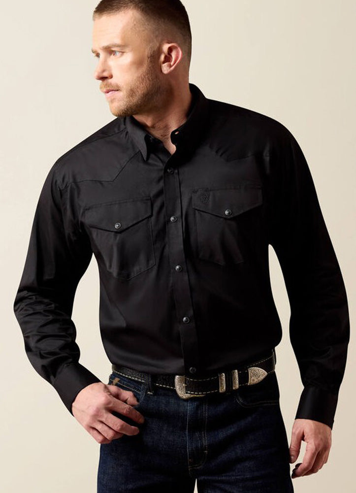 Standard Twill LS Snap in Black by Ariat