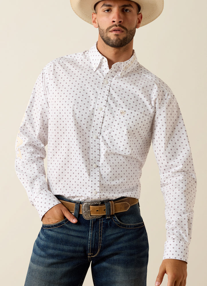 Casual Medallion Print Team Wake in White/Khaki by Ariat