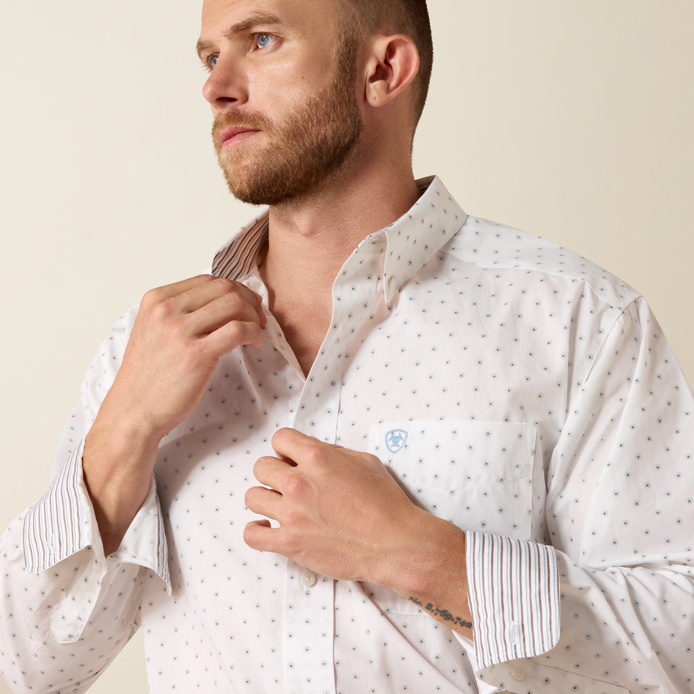 Wrinkle Free Cal Classic Fit in White Medallion Print by Ariat