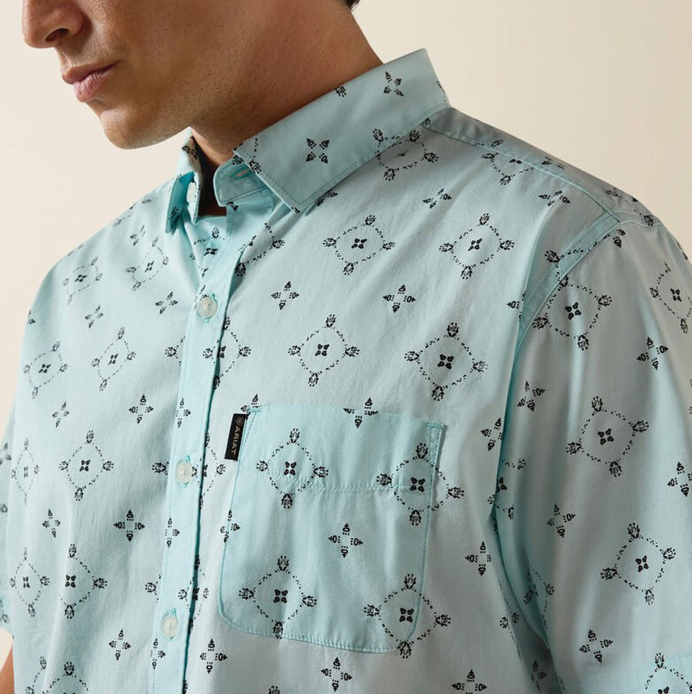 Marlow Modern SS in Blue Glow Large Medallion by Ariat