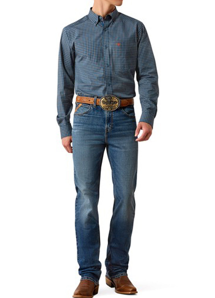 M7 Garth Classic Rise Straight Jeans in Alex by Ariat