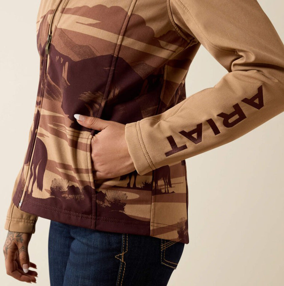 Ariat Logo Softshell Jacket in Lone Ranger by Ariat