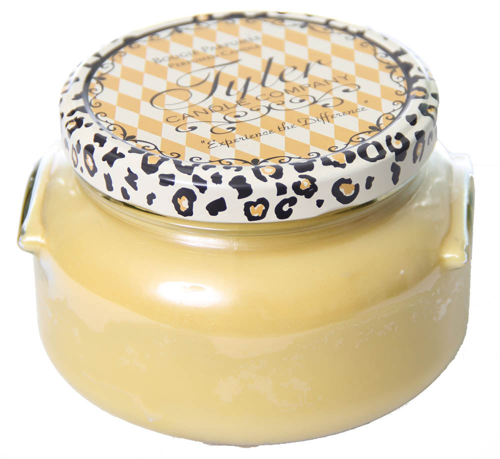 11oz Fleur De Lis by Tyler Candle Co.