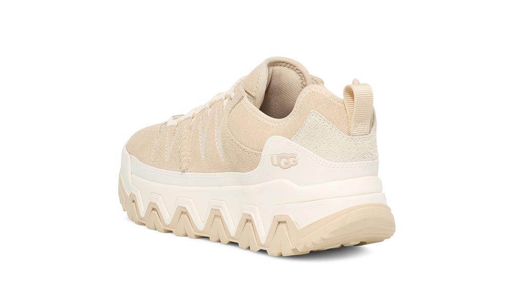 CapTrail Low in Light Beige by UGG