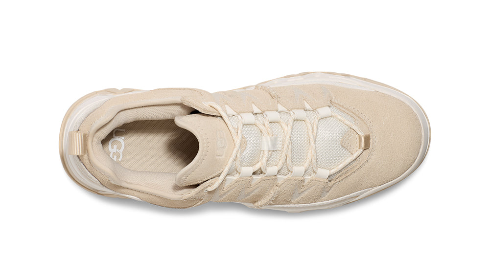 CapTrail Low in Light Beige by UGG