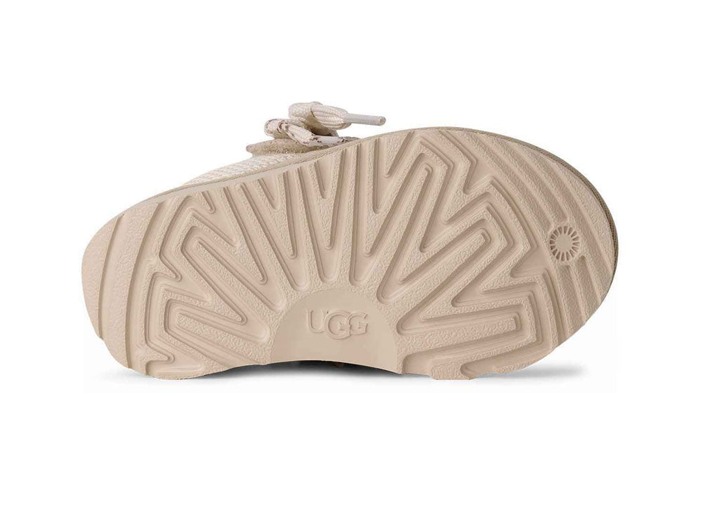 Lo Lowmel in Jasmine by UGG