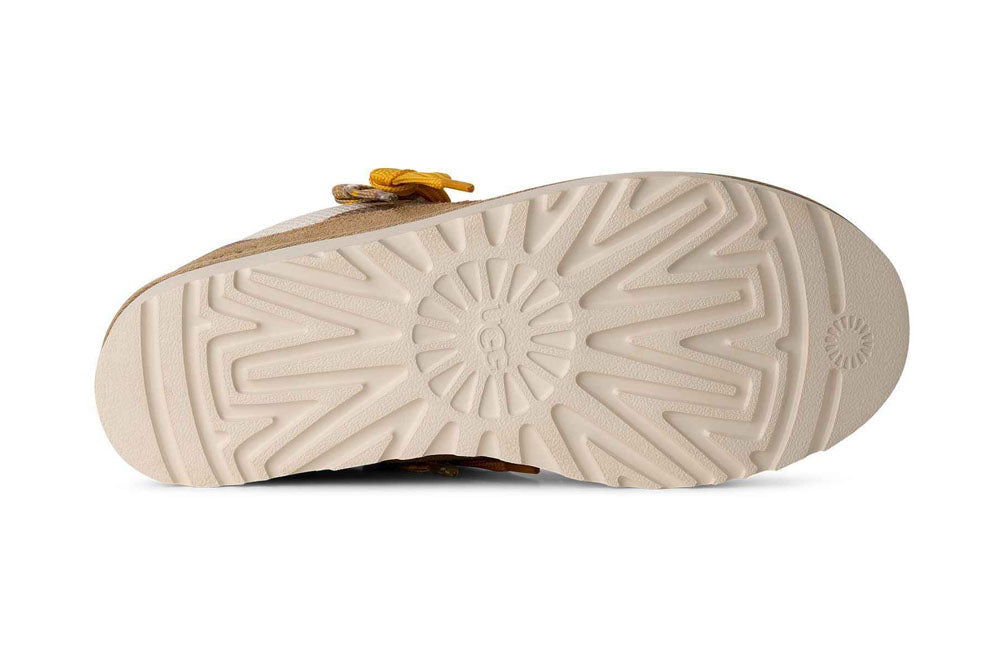 Lo Lowmel in Mustard Seed/Summer Wheat by UGG