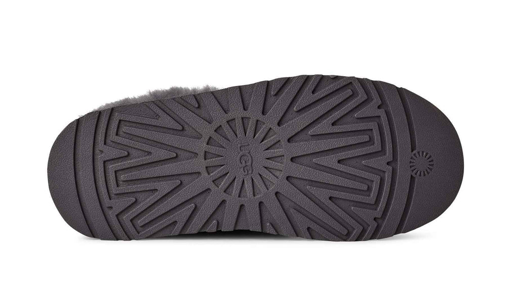 Tazzelle in Obsidian by UGG