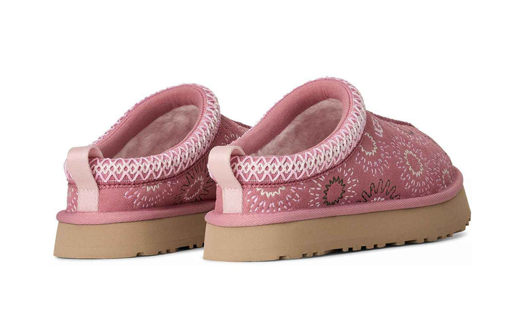 Tazz Sun Stitch in Horizon Pink by UGG