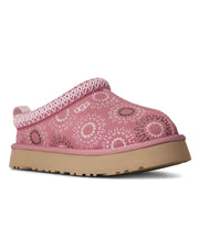 Tazz Sun Stitch in Horizon Pink by UGG