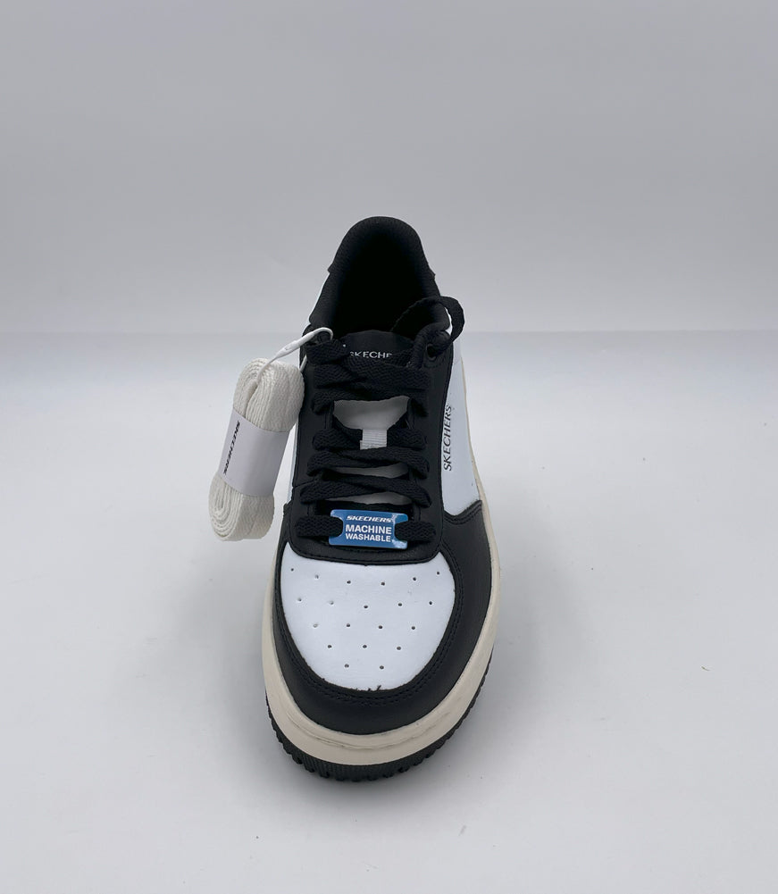 Grand 92 - Steady Winning in White/Black by Skechers