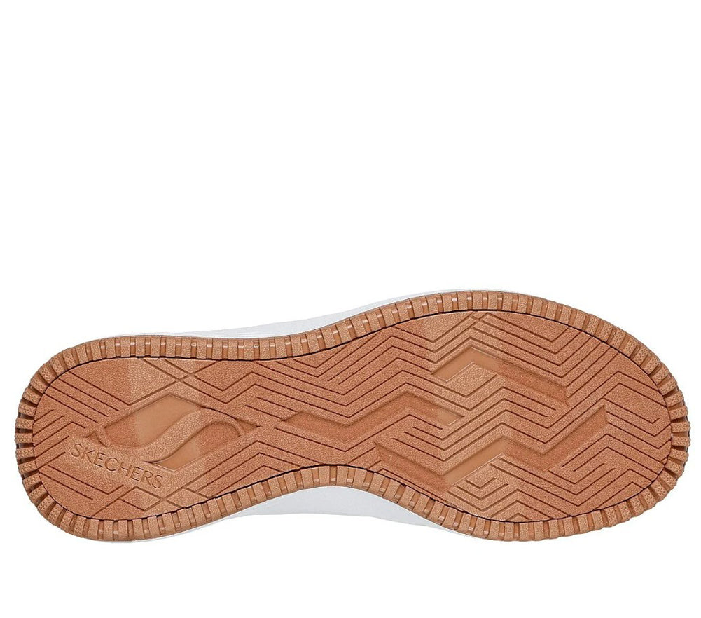 Grand 92 Steady Winning in White/Tan by Skechers