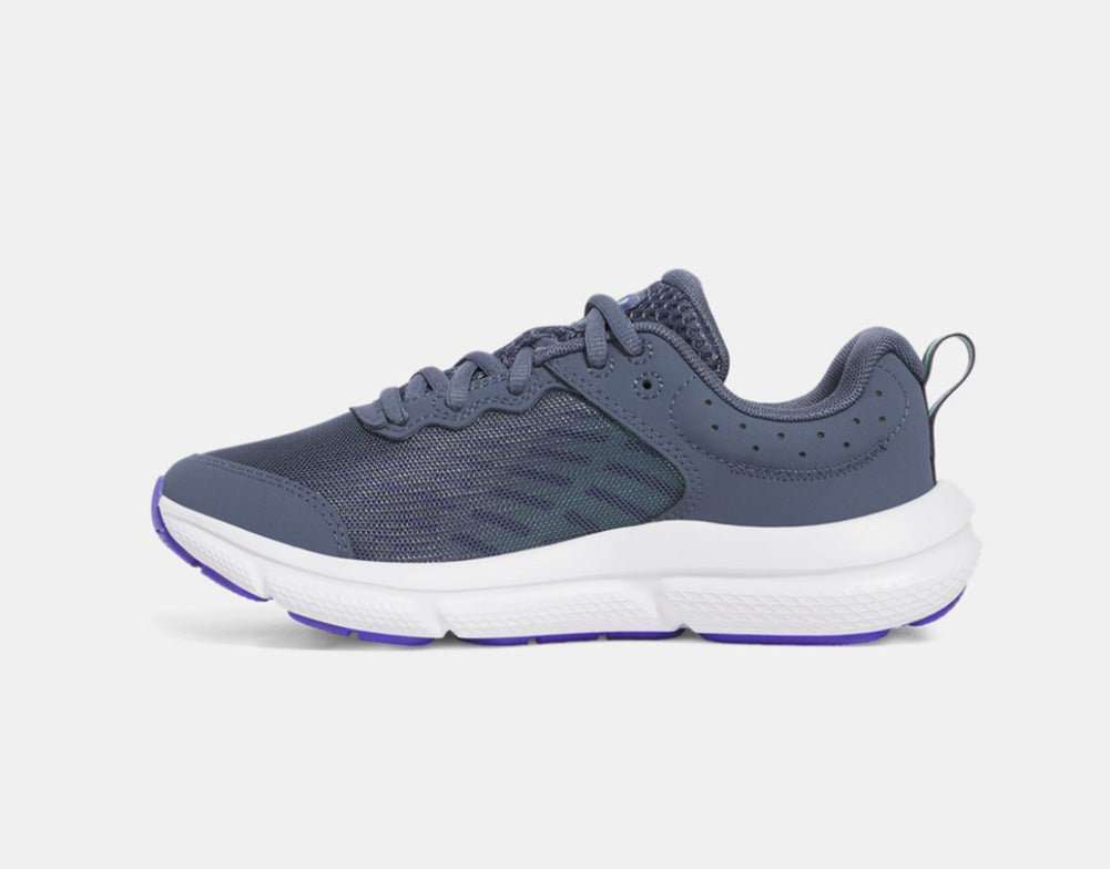 UA Assert 10 in Grey by Under Armour