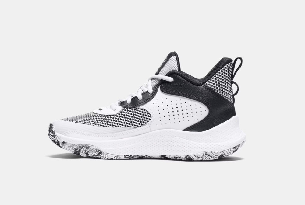 Curry 3Z 24 in White by Under Armour