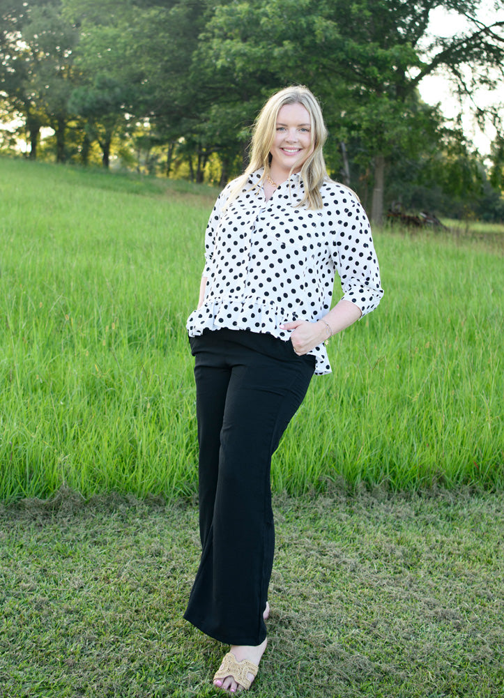 Wide Leg Pull On Pants in Black by Staccato