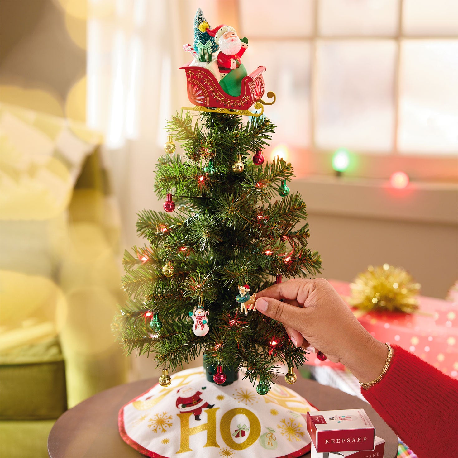 Hallmark Mini ShowToppers Evergreen Christmas Tree With Light, 17''