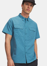 Outdoor Essential Woven SS in Blue by Under Armour