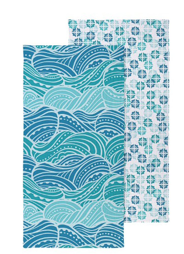Make Waves Quick Dry Towel and Matching Carrying Case by Evergreen