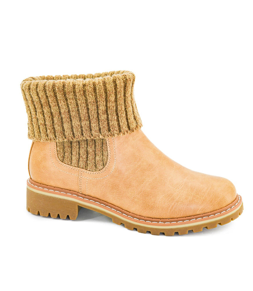 Quiver in Caramel by Corkys