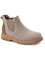 Its Chilly in Sand Combo by Corkys