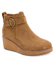 Intuition in Camel by Corkys