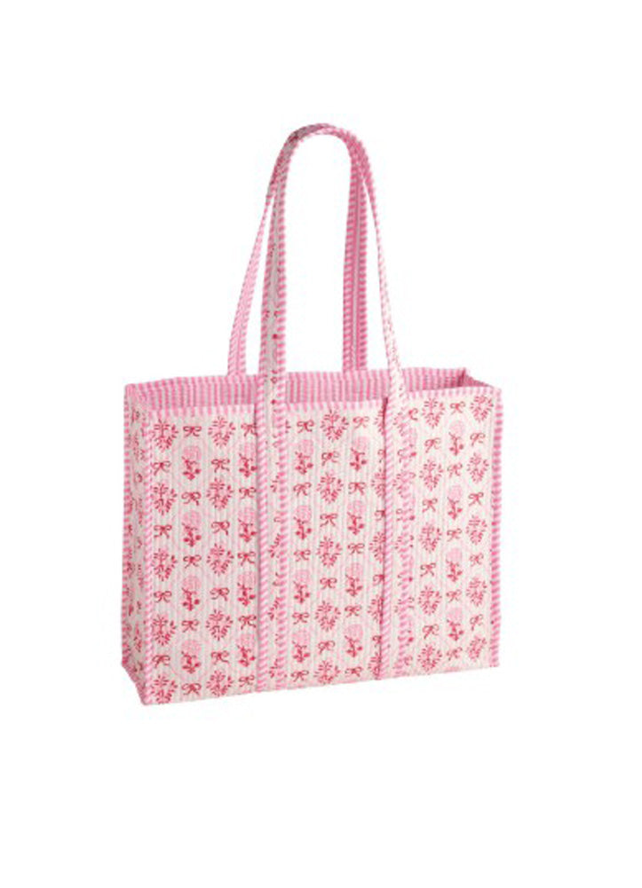 White Bow Bloom Quilted Tote by Mud Pie