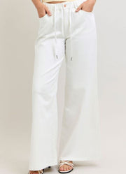 HW Featherweight Palazzo Rose Gold Trim Pants in White by Judy Blue