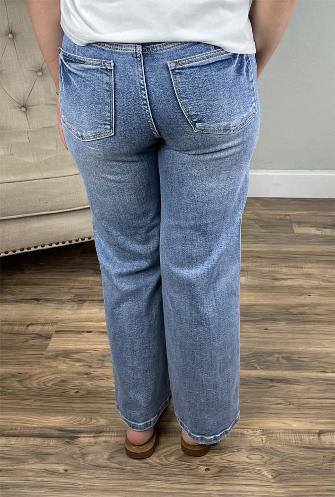 MR Petite TC Vintage Wash Straight Jeans by Judy Blue