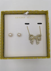 Krista Bow Ashton GST Gold White Mix by Kendra Scott