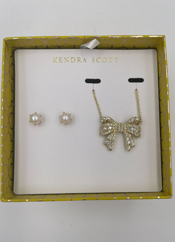Krista Bow Ashton GST Gold White Mix by Kendra Scott