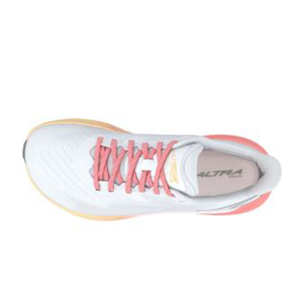 Experience Flow in White/Coral by Altra